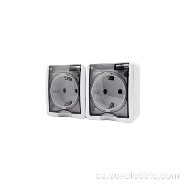 Tomacorriente universal doble Schuko con obturador